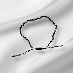 Adjustable bracelet